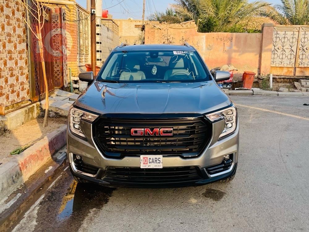 جی ئێم سی تیرەین